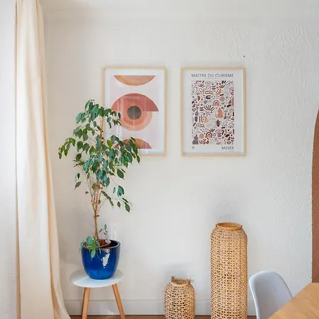 Le 35 Du Port, لا سيوتا