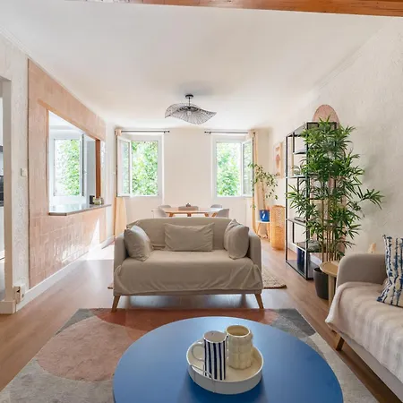 شقة Le 35 Du Port, لا سيوتا